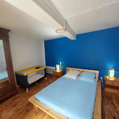 Semesterbostad Au Petit Hameau *